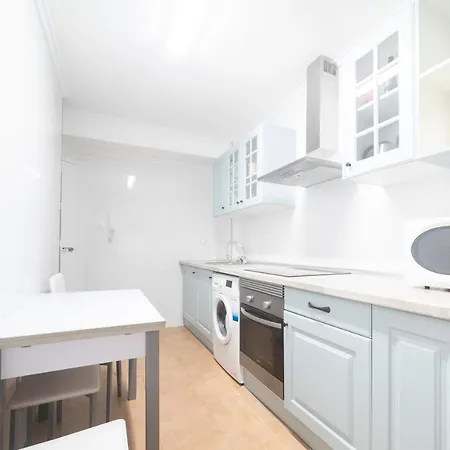 Apartment Becquer *